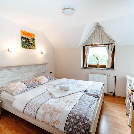 Zelena Oaza - B&B Miklavz pri Ormozu エクステリア 写真