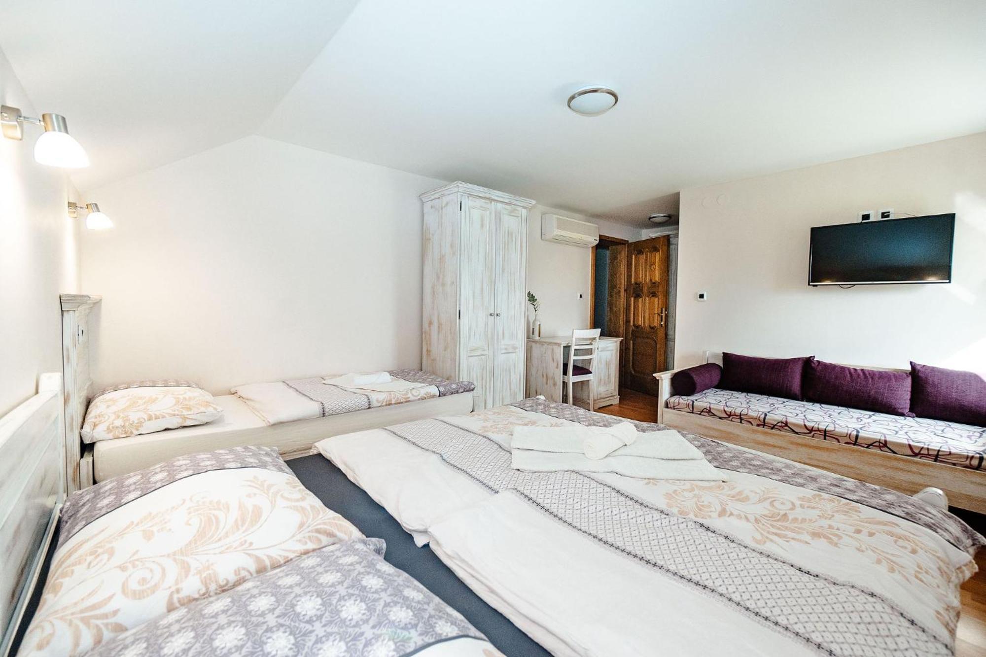 Zelena Oaza - B&B Miklavz pri Ormozu エクステリア 写真