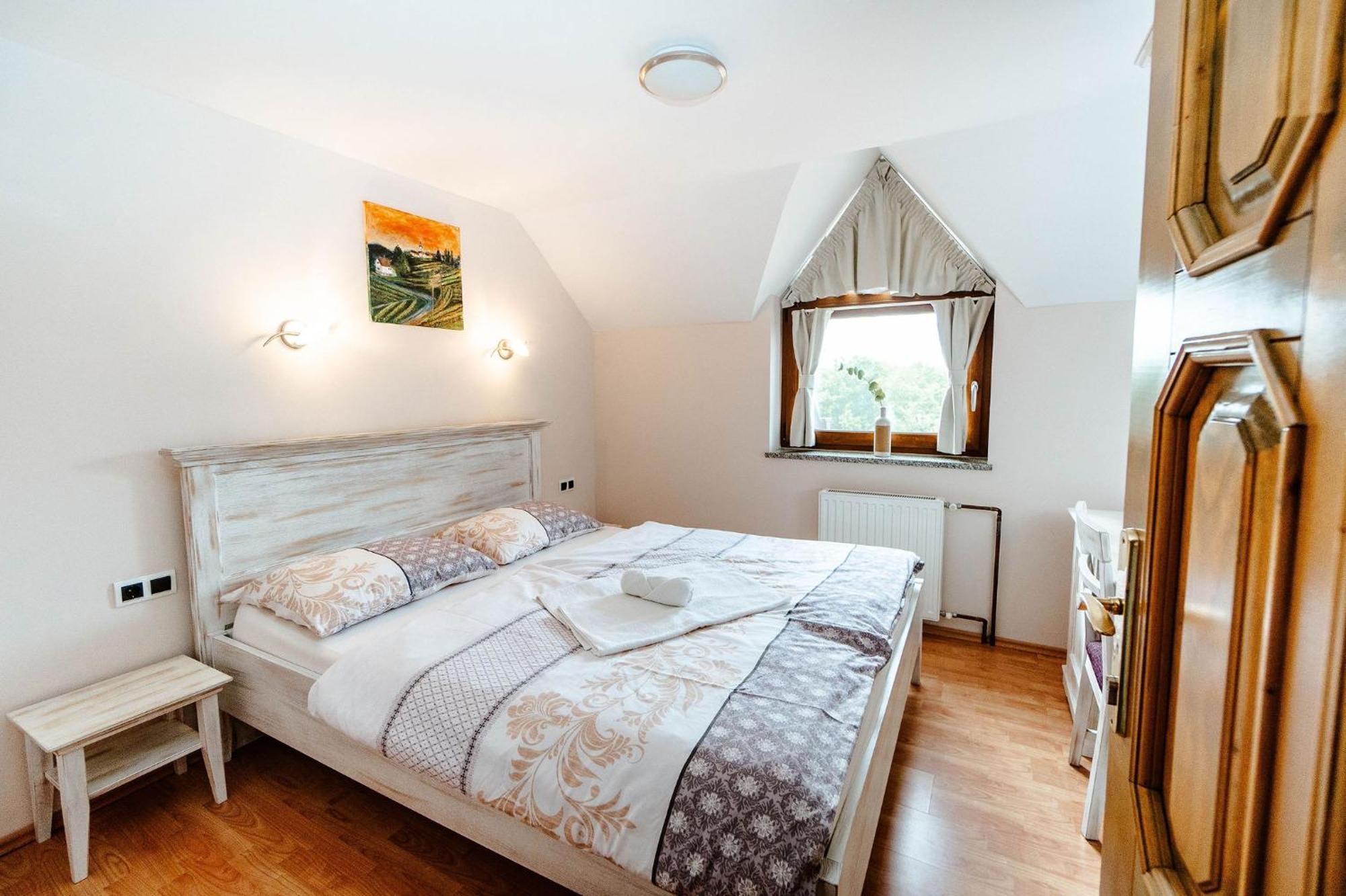 Zelena Oaza - B&B Miklavz pri Ormozu エクステリア 写真